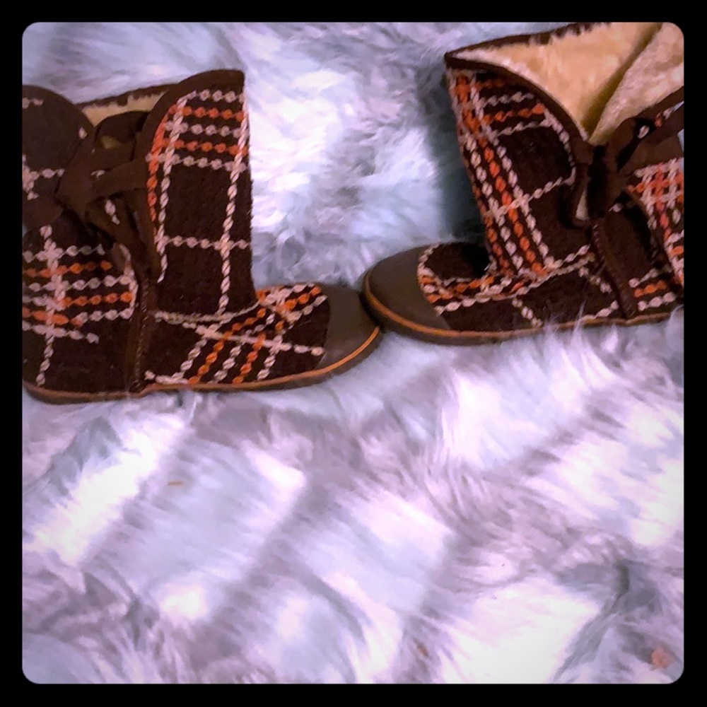 Brown orange and cream Soft fur lined booties